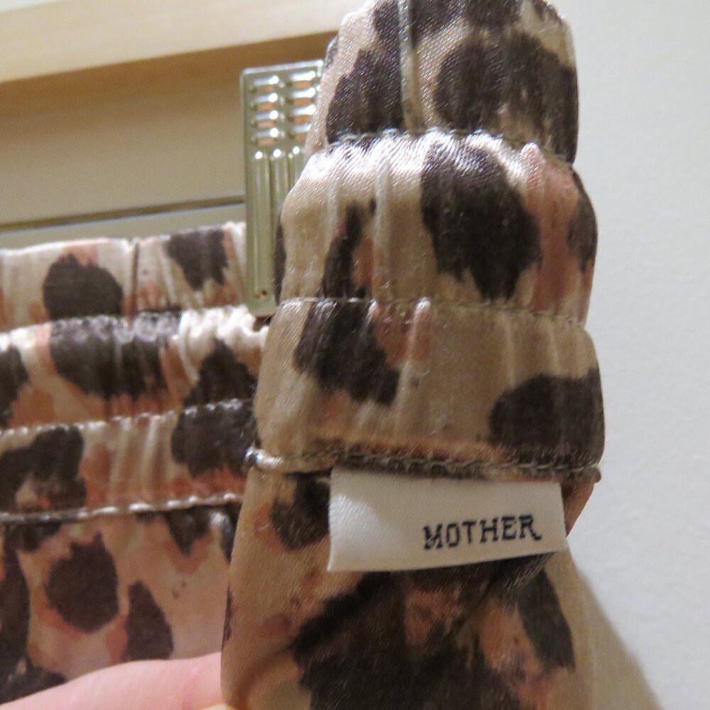 MOTHER The Lounger Ankle Pants in Wildcat Satin Leopard Print Large Mob Wife - Picture 10 of 15
